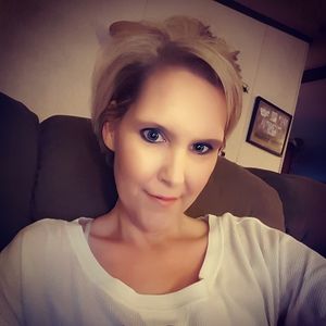 Meet your Posher, Christie